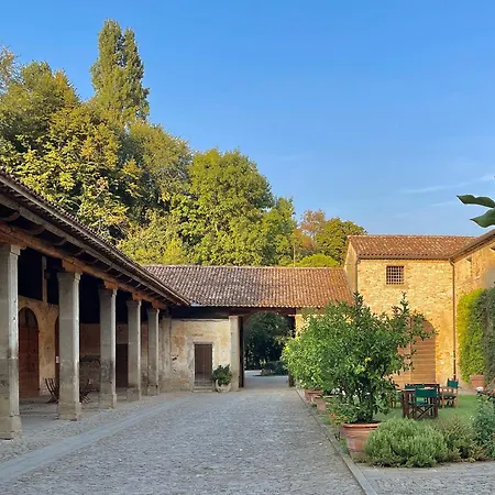 Frassanelle Aparthotel